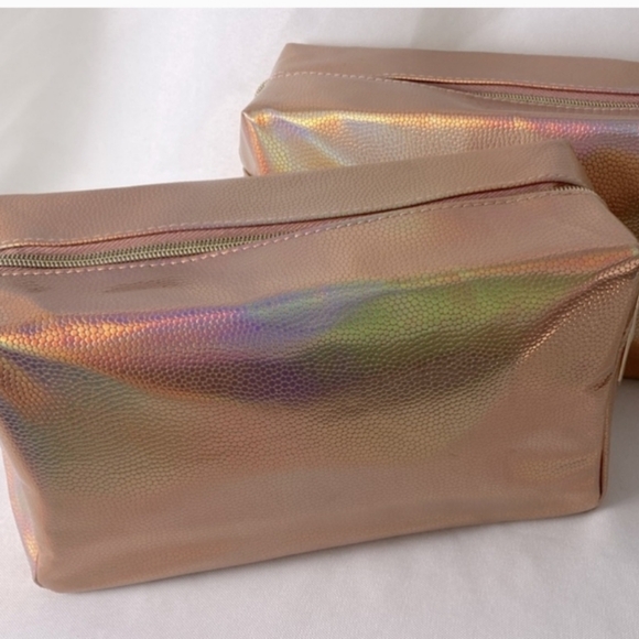 LANCOME Cosmetic Pouch Bag Zipper Closure Rose Gold Holographic Makeup Bag 1 NEW - Picture 2 of 5